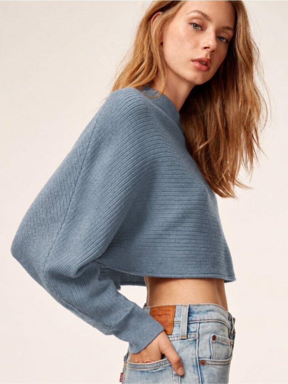 Aritzia Wilfred Free Lola Sweater